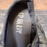 Ed Hardy Vintage  Low Top Sneakers in Silver Glitter Snakeskin Print Size 6 Photo 7