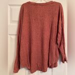 Old Navy Women’s size XL waffle knit top Photo 1