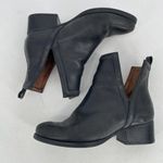 Jeffrey Campbell  Ibiza Oriley Black Leather Ankle Bootie Womens Size 6 Photo 5