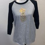 Gildan  Grey 3/4 sleeve gold pineapple Jesus god biblical saying shirt Photo 0