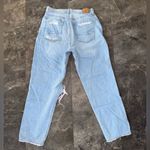 American Eagle  Outfitters Mom Straight Jean Size 6 Photo 1