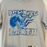 Adika Graphic Tee Photo 1