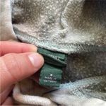 Wild Fable Size Small Green Camouflage Tie Dye Cropped Sweatshirt. Photo 3