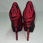 Liliana Tiger Print peep toe platform stiletto heels, size 8 D17 Photo 6