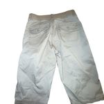 Lee Women's Beige Capris with Button Accents Photo 5