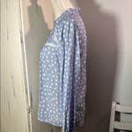 ZARA Blue and White Casual 3 Button and Lace Shirt with Daisy Print Photo 3
