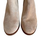 Crown Vintage Boots Sz 8 M Cindy Ankle Booties Heels Casual Tan Suede Leather Photo 3