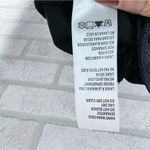 Good American Compression Shine Straight Crop Pants in Black 001 Size 4/27 Photo 8