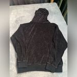 Aritzia TNA black velour Hoodie Size M Photo 9