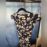 Eliza J Blue and White Sleeveless Floral Patterned Dress Photo 3