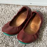 Tieks 6 Burgundy Red Leather Ballet Flats Photo 2