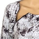 Calvin Klein Jeans  white and grey, snakeskin design, jersey t-shirt. Medium. EUC Photo 2