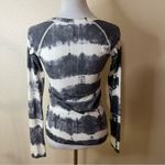 Lululemon  Run Swiftly Tech Long Sleeve Scoop neck tie dye 6 Photo 3