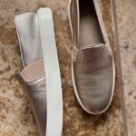 Vince  Women's Rose Gold Metallic Casual Slip-On Sneaker Shoes Size 6.5 Photo 7