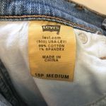 Levi's Vintage Lightwash Perfectly Slimming Bootcut Levi’s Jeans Size 6S Photo 8