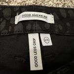 Good American  Good Legs Crop black animal print jeans size 0 Photo 5