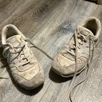 New Balance 696 Sneaker Photo 3