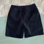 Lululemon  In Power Mid Rise Short 8" size 8 Photo 3