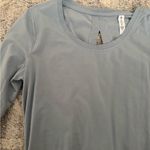 Athleta  Longsleeve Size Medium Photo 2
