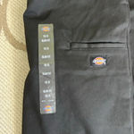 Dickies  slim fit Women's Double Knee Work Pant with Stretch Twill, size 16 Photo 15