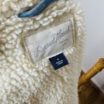 Universal Threads Universal Thread Denim Jacket with Sherpa Lining Photo 3