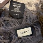 Gucci Shawl Surviee 140X140 80% wool 20% silk Scarf Photo 4
