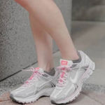 Nike New Zoom Vomero 5 520 Pack White Pink Photo 0