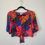 Joie  Magenta Red Parrot Tropical Print Crop Top Size Small Beach Resort Travel Photo 0