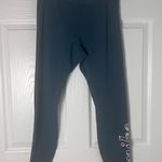 Nike Women’s Sportswear Femme Floral Logo 7/8 Teal Leggings Photo 3