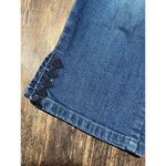 NYDJ  Aerial Crop Capri Embroidered Hem size 6P Photo 1