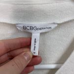 BCBGeneration  women's white cream laced neck long sleeve knit sweater stretch M Photo 3