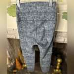 Peloton  size women’s XS blue and black patterned legging for biking athletic Photo 1