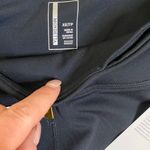 Mondetta NWT‎  Yoga Black Leggings XS crop training moisture wicking quick dry Photo 4