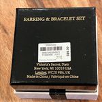 Victoria's Secret VS VICTORIA’S‎ SECRET Earring & Bracelet Set w/ Gift Box NWT Photo 9