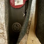 NWT, SO slip on grey dress shoes Gray Size 8 Photo 1