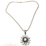 Sterling Silver Daisy pendant necklace, 34.8g Photo 5
