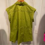 Worthington Cute creamy avocado sleeveless stretchy blouse button front pockets Photo 4