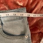 Avec Les Filles EUC Women’s Cut Off Denim Shorts Size 28 👖 Photo 6