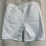 Riders By Lee Rider by Lee midrise white shorts size 10 medium Photo 2