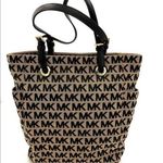 Michael Kors Jet Set Large Tote Bag Tan/Black Monogram Jacquard Leather Photo 0