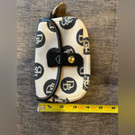 Dooney & Bourke  Clutch Photo 8