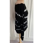 Sundry  Black‎ & White Knit Sweatshirt Top Size 2 (Medium) Boho Athleisure Photo 2