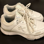 Kuru Kinetic Cloud Anti Photo 0