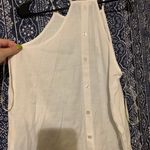 White Flowy Tank Top. Size M Photo 3