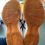 ASICS Volleyball / Court Shoes Photo 4