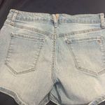 Jessica Simpson Jean shorts Photo 1