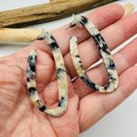 2 Pairs of Trendy Acrylic Lucite Hoop Earrings Photo 2