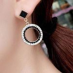 Women's Diamond Long Metal Chain Drop Hoop Earrings Gold Photo 4