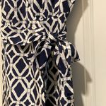 Lilly Pulitzer Beautiful Silk Blend Lily Pulitzer Dress in Blue and White Size 6 Photo 10