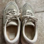 Dolce Vita Women’s Denae Sneaker Light Gold Size 8.5 M Photo 3